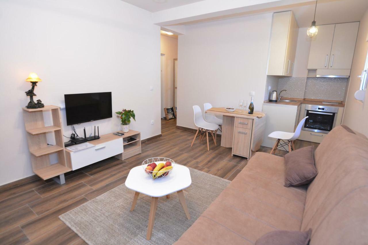 Apartment Petra Tivat Exterior photo